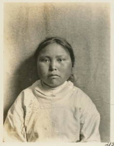 Image: Ah-mow-neddy (Amaunalik Qaavigaq) on the Bowdoin